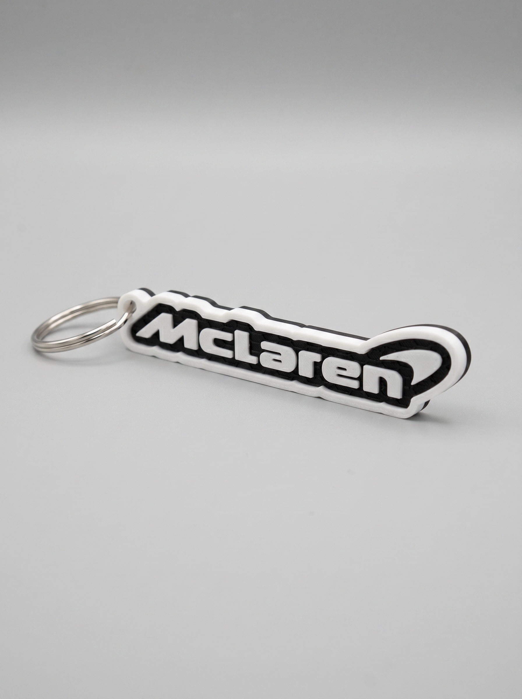 брелок MacLaren